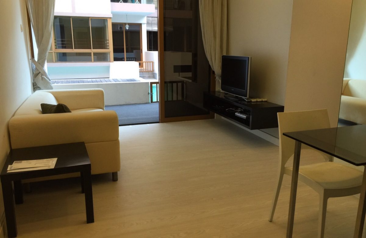 what is vinyl flooring